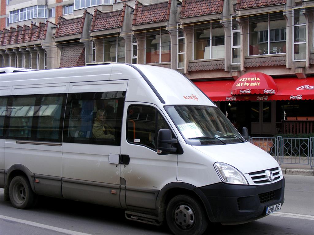 S-a scumpit biletul la maxi-taxi pe traseul Gară - Centru - Bănești
