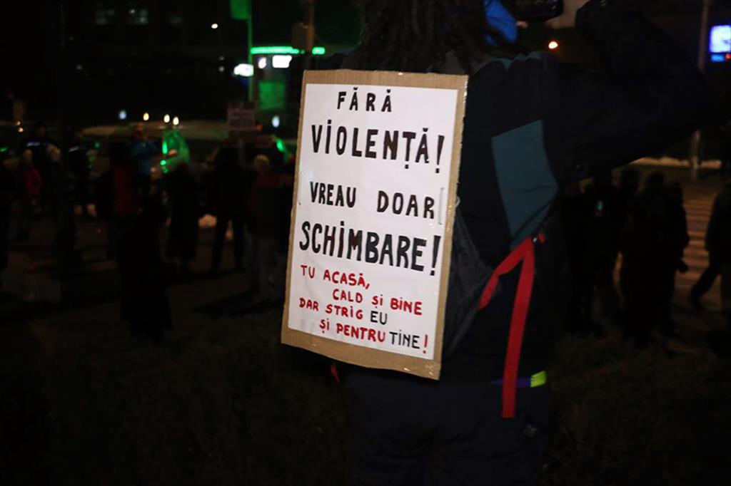 Câmpinenii protestează la Ploiești și București. Dar și la Câmpina