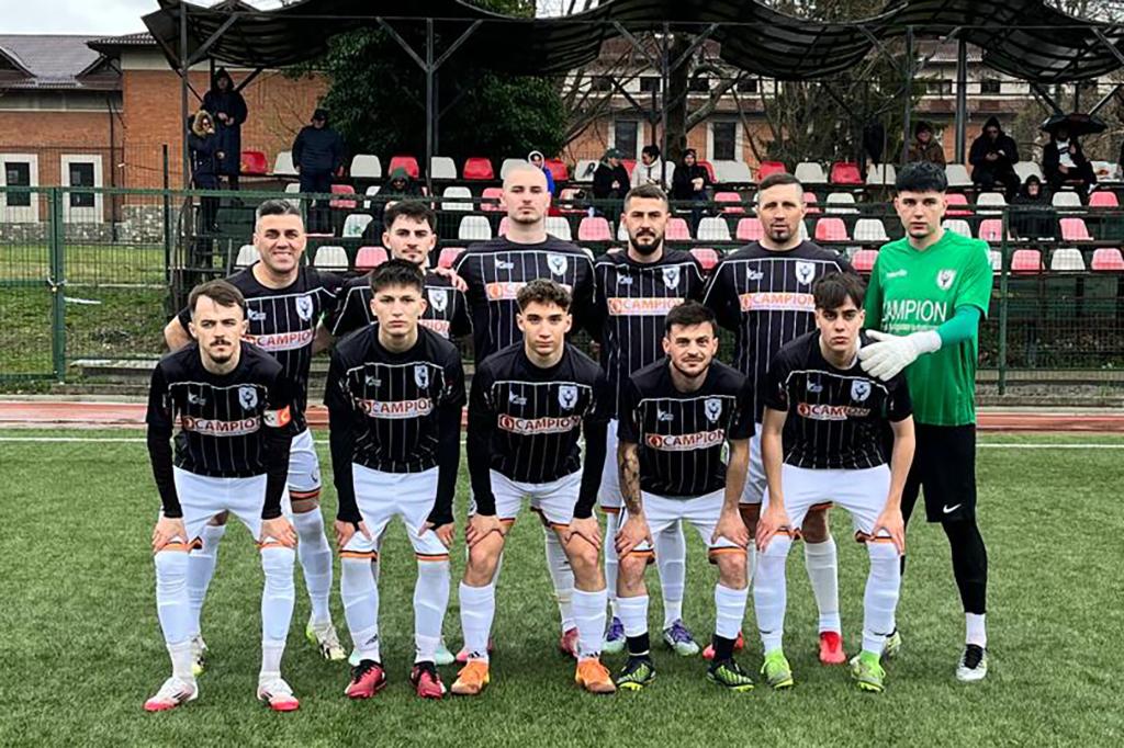 Liga a 5-a. Muscelul Câmpina - CS Strejnic 3-1