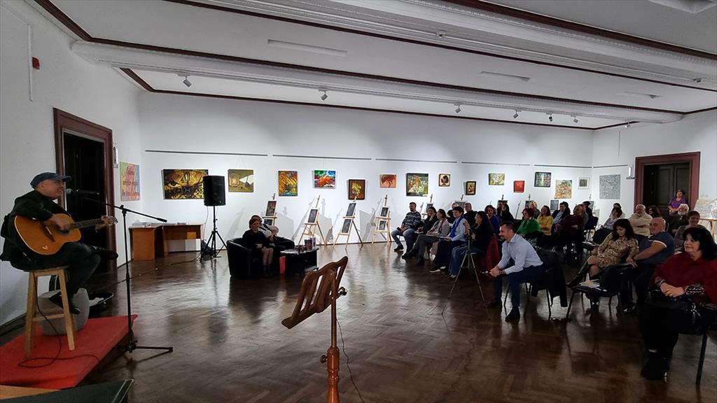 Recital Emeric Imre și o frumoasă surpriză locală, la Salonul literar ”Geo Bogza” de la Câmpina