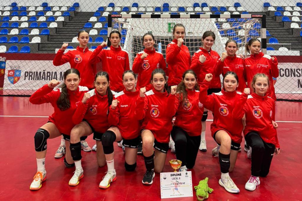 Turneu semifinal handbal feminin, juniori III. CS Câmpina - Unirea Slobozia 28-23