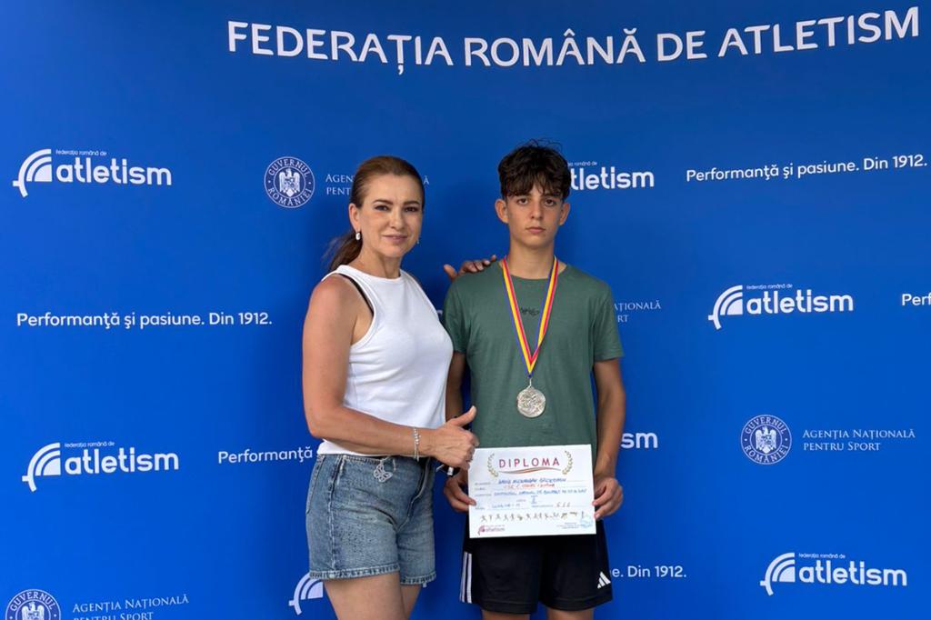 Ziua a doua a Naționalelor de atletism sub 16 ani. La un centimetru de titlul național, la săritura în lungime!