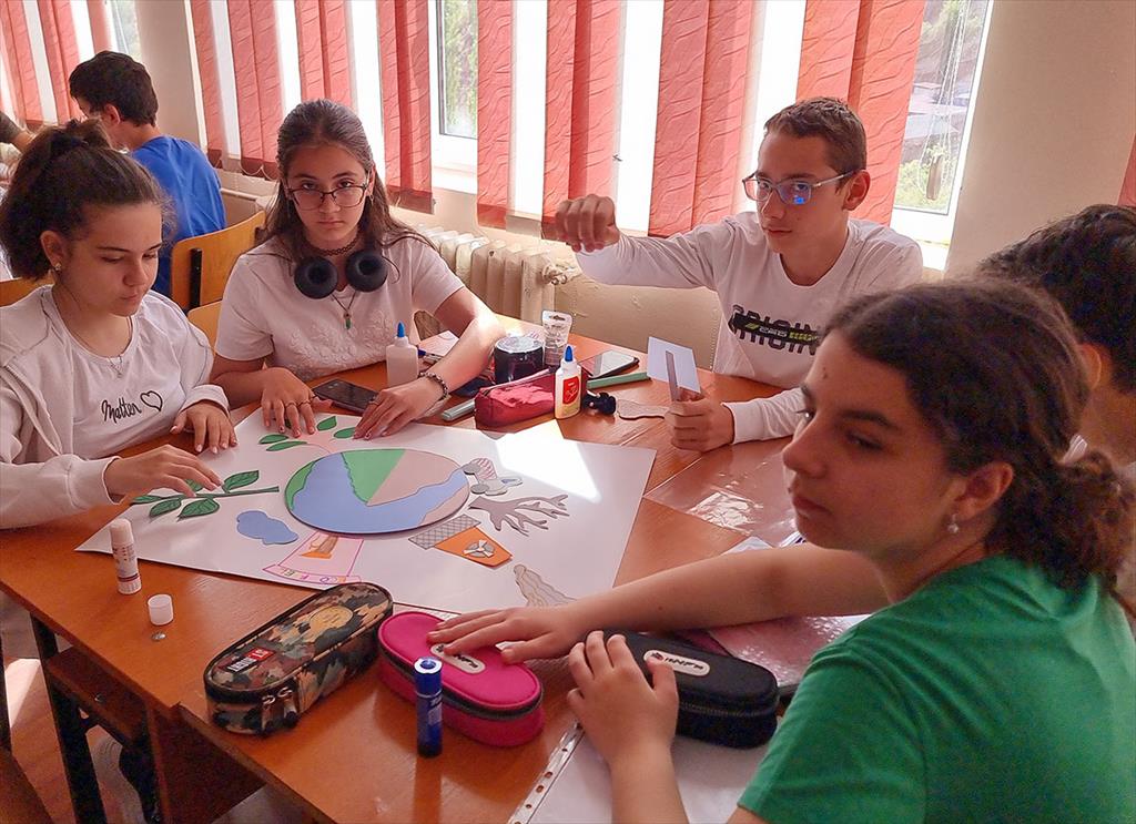 Despre ecologie în limba franceză la o lecție deschisă a cercului metodic din zona Câmpina, la Școala Cuza