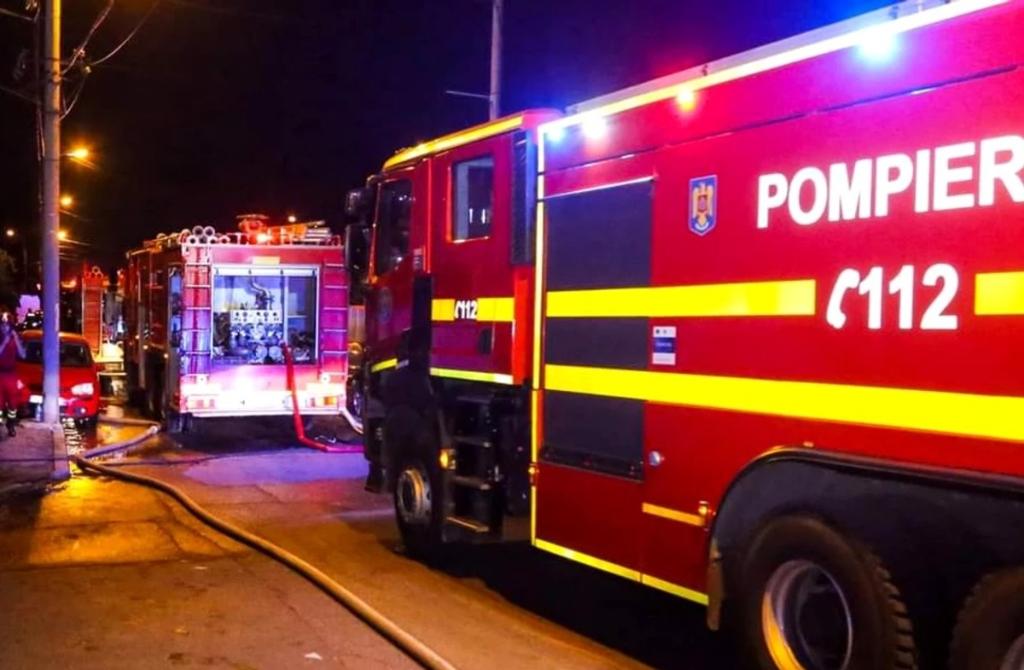 Un bărbat de 69 ani și–a pierdut viața într–un incendiu produs la Drăgăneasa din cauza unei... țigări