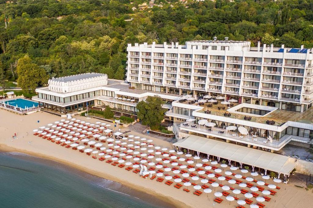 Reset Retreat Elite pentru 50+ experiență, în Bulgaria, cu Agenția Teron Intertur Câmpina