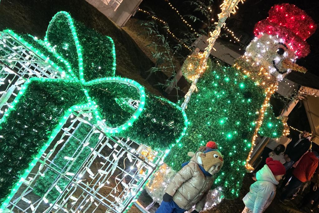 Câmpina va fi iluminată de sărbători de... 30.000 euro