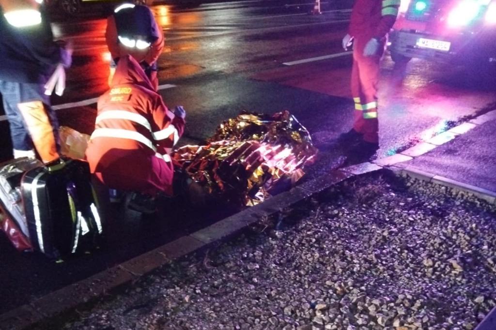 Pieton lovit mortal de o mașină pe DN1, la Bănești