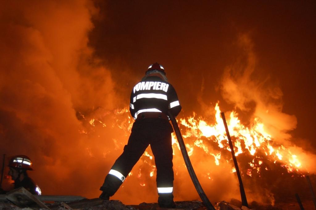 În Prahova, prima zi a anului 2026 a adus o serie de incendii