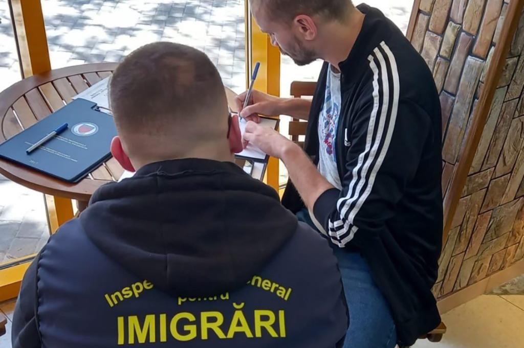 În primele nouă luni din 2025, cei mai mulți străini trecuți prin evidențele polițiștilor de la Imigrări au fost din Nepal