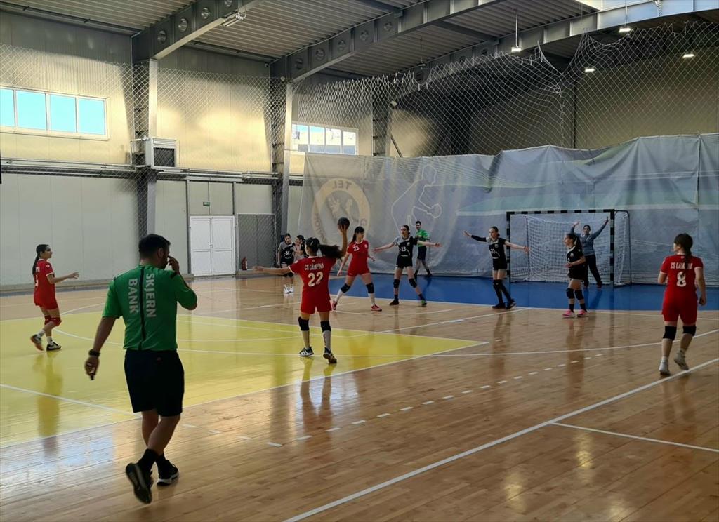 Handbal feminin, juniori III. Activ Prahova Ploiești - CS Câmpina 23-41