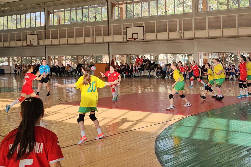 Competiții sportive la final de săptămână