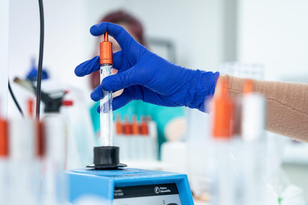 Au venit primele analize. Apa din stația de tratare este potabilă. Urmează cea din rețeaua de distribuție