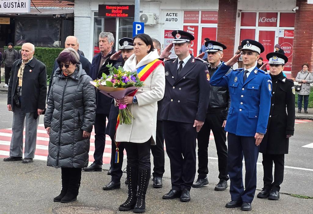 Ziua Națională a României, umbrită la Câmpina de criza apei potabile