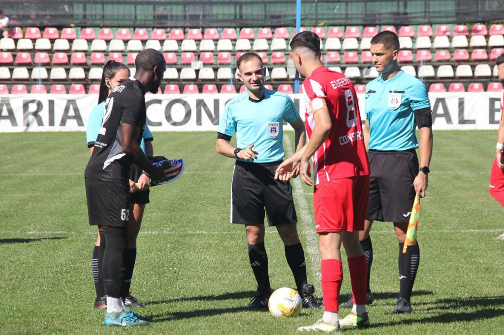 Meciuri de fotbal la finalul acestei săptămâni