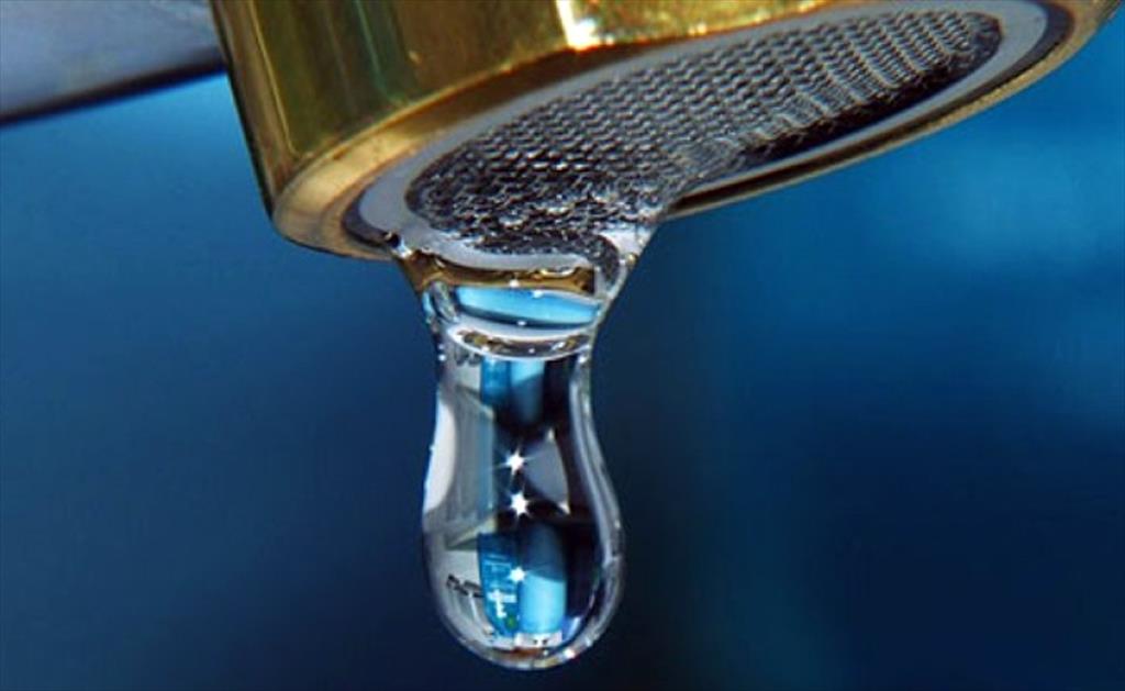 HIDRO PRAHOVA oprește apa în două cartiere din Slănic, din cauza condițiilor meteo care au dus la colmatarea captărilor de apă