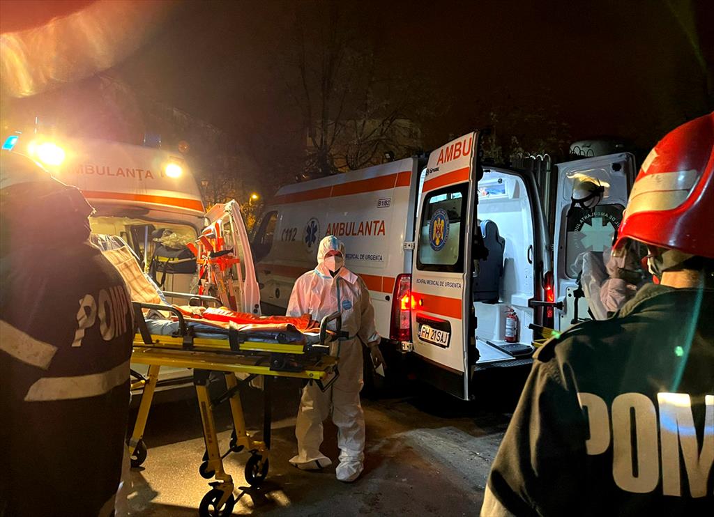 Incendiu la Spitalul Movila din Ploiești. Doi pacienți au decedat, iar 16 au fost evacuați