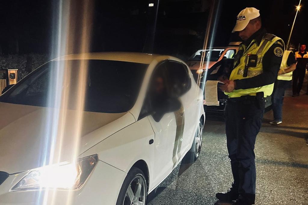 Acțiune de amploare a polițiștilor câmpineni în noaptea de vineri spre sâmbătă