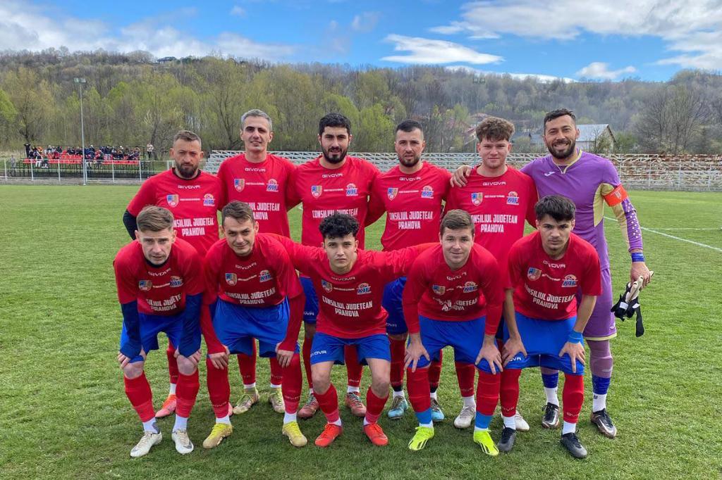 Fotbal prahovean. Pe 15 iulie se reiau pregătirile la CS Cornu, cu multe nume noi în lot