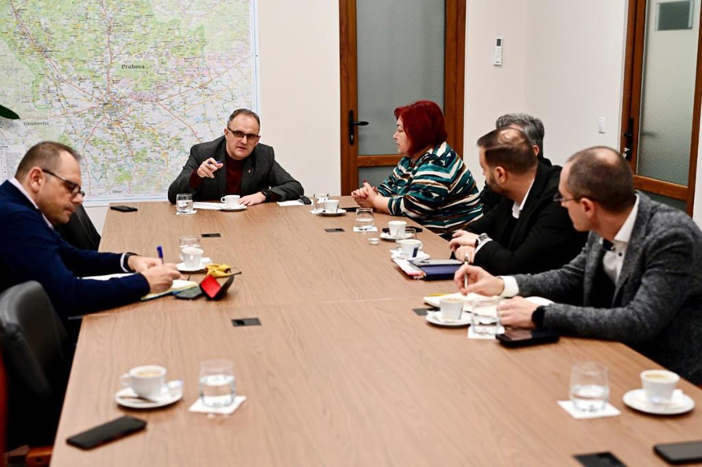 Consiliul Județean Prahova: Apa nu va fi distribuită populației de către HidroPrahova până nu se obține avizul de conformitate de la DSP