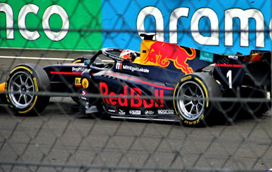 Juniorii Red Bull din Formula 2 şi Formula 3