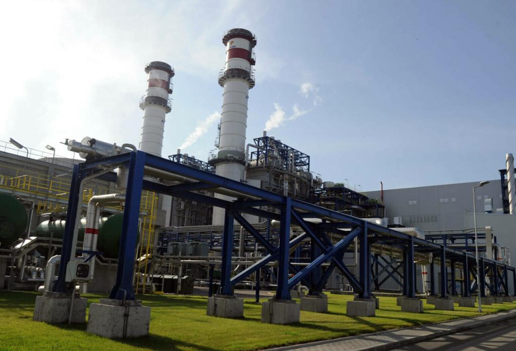 Centrala de la Brazi, oprită din cauza lipsei apei la Barajul Paltinu. Ședință de urgență la Prefectura Prahova