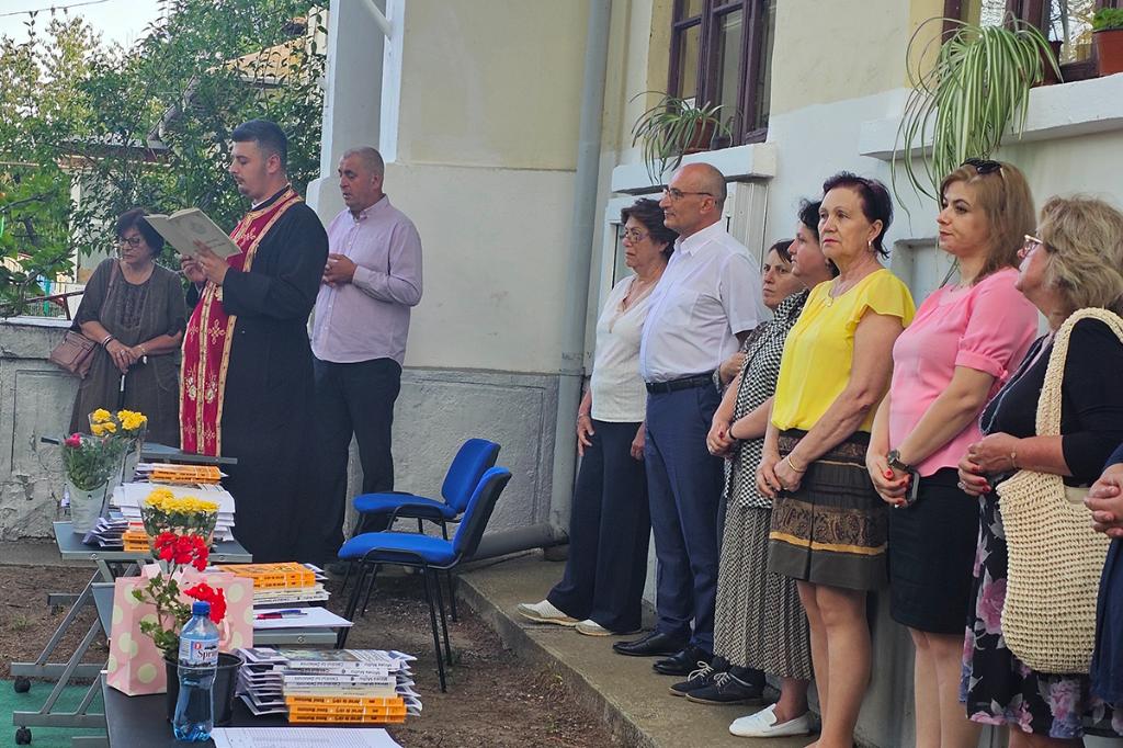 Moment inedit la festivitatea de deschidere a noului an școlar la Școala Postliceală ”Louis Pasteur” Câmpina