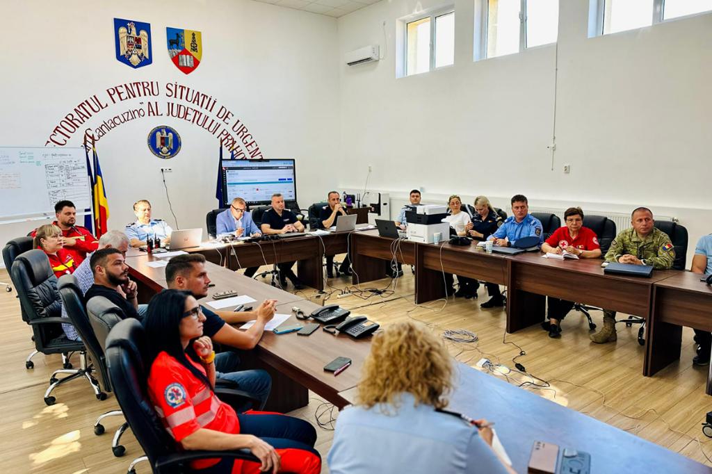 Exercițiu de simulare a unui seism cu efecte și la Câmpina