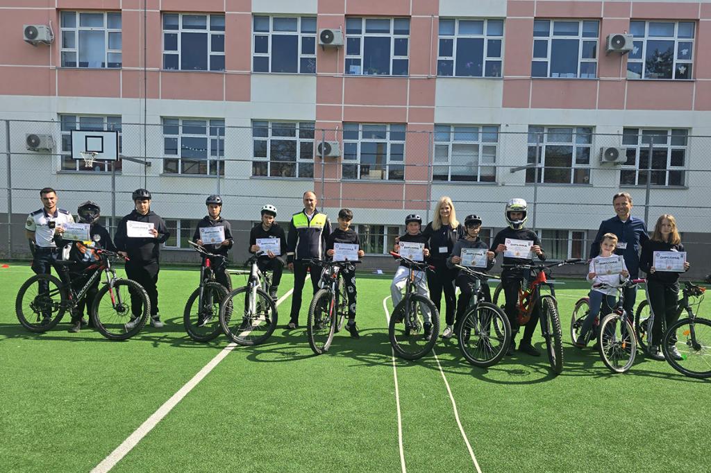 Școala Centrală Câmpina a câștigat faza locală a concursului ”Educație rutieră - Educație pentru viață”