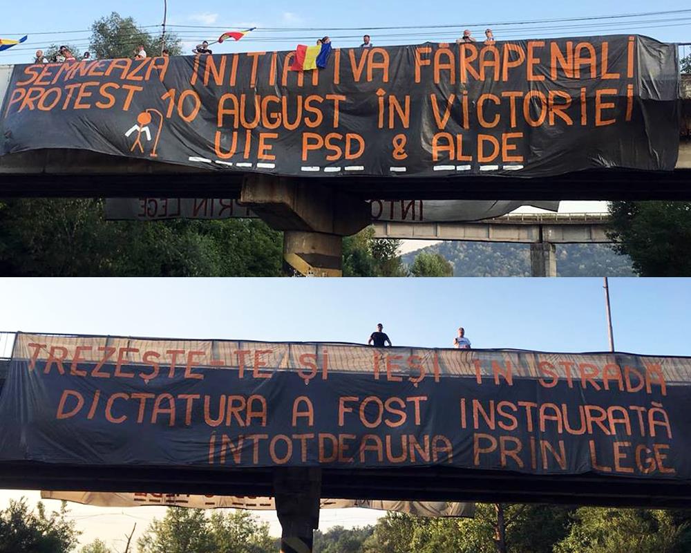 Bannere anti-PSD pe podul de la Câmpina și pasarela de la Nistorești, peste DN1