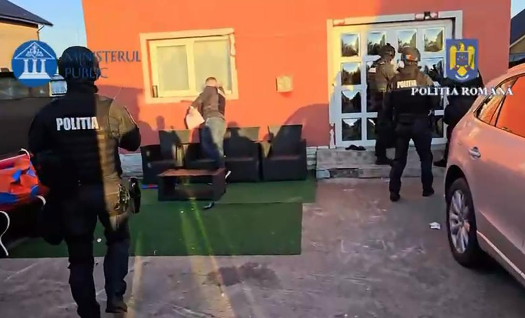 Percheziții la persoane care organizau tombole online, fără licență sau autorizație