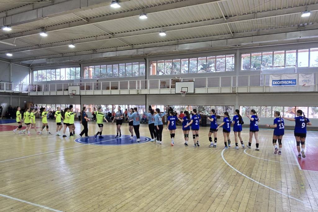 Handbal feminin, juniori sub 17 ani: CS Câmpina - LPS „Iolanda Balaș Soter” Buzău 41-30