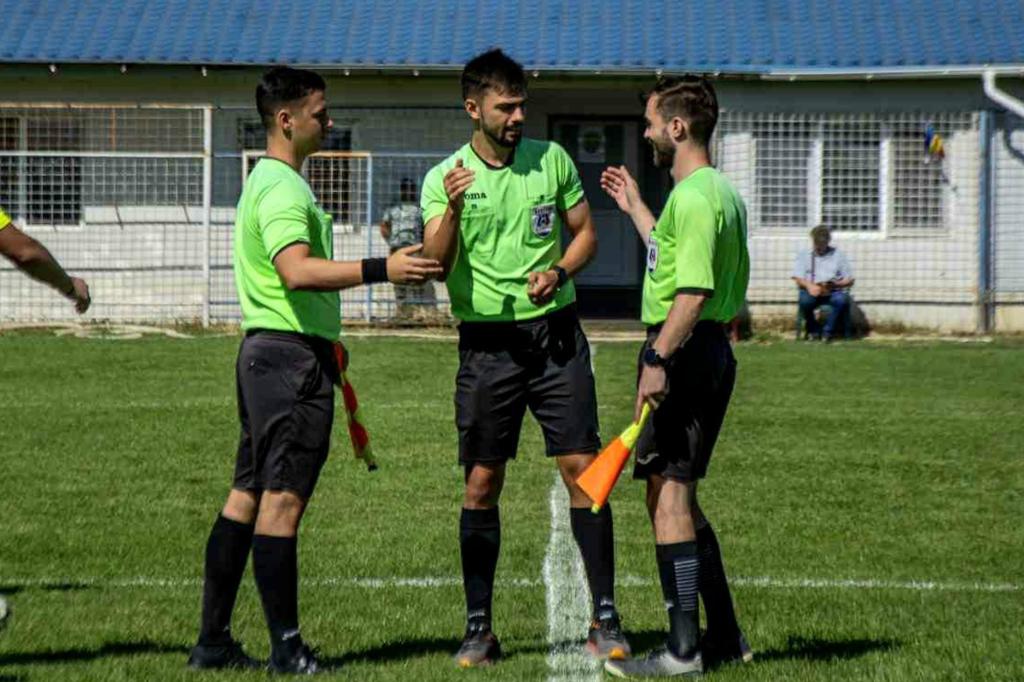 Liga a 4-a Prahova, etapa a 6-a. Programul și delegările