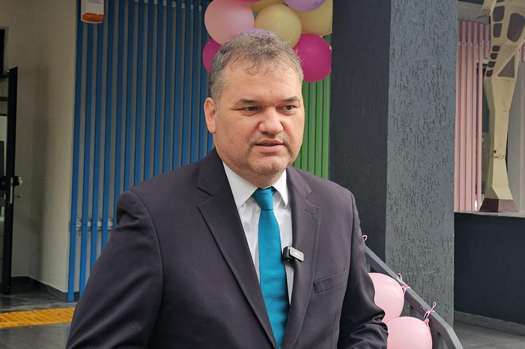 Ministrul Cseke Attila a anunțat la Câmpina unele dintre măsurile de justețe și echitate pentru administrație