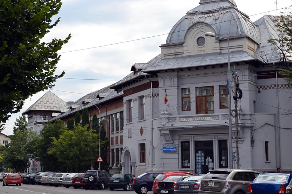 72,86% - promovabilitate la bacalaureat 2026, în Câmpina. Cea mai mare medie - Andra Cristina Preda, de la CNNG (9,95)