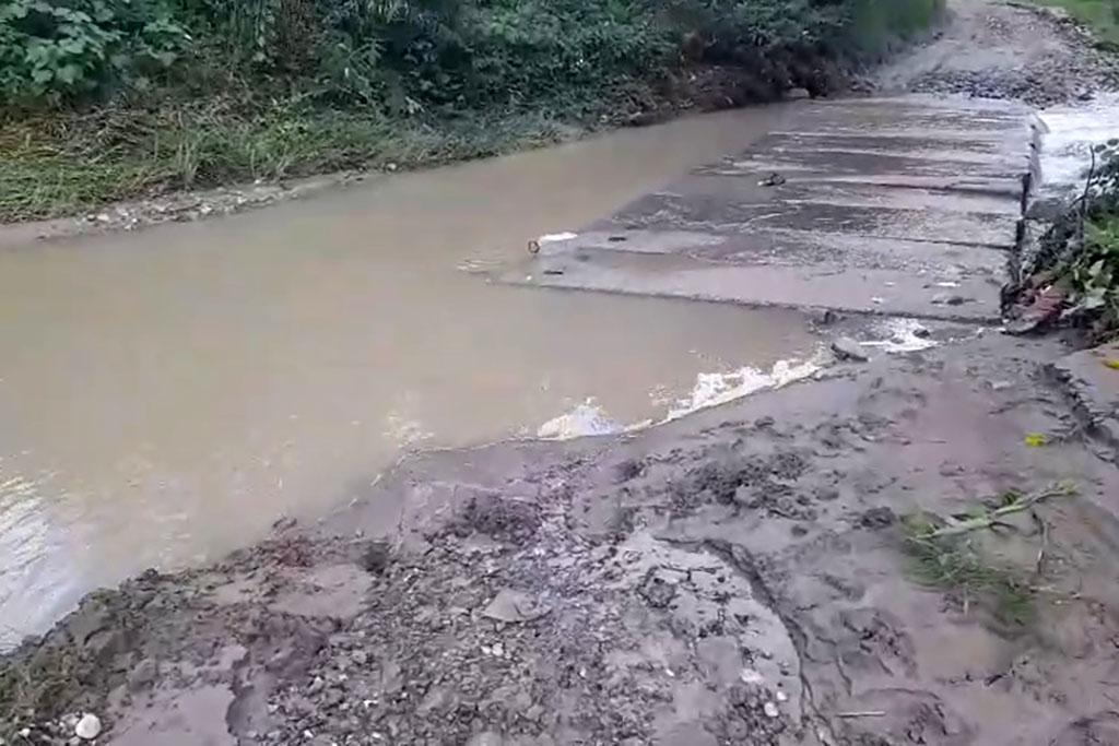 A mai trecut o zi. Autoritățile din Telega nu se sinchisesc că zeci de oameni sunt în continuare izolați!
