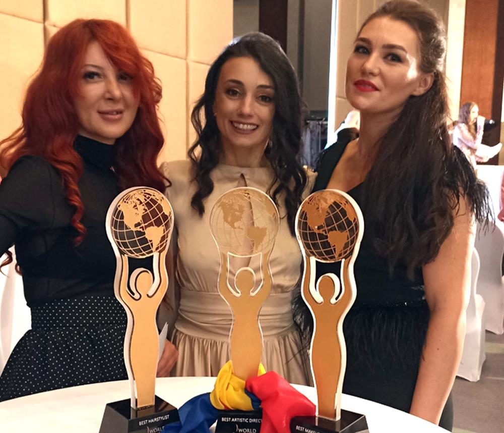 Triumf românesc la Festivalul Mondial al Modei - Dubai 2021. Delia Lazăr, Lidia Ellersdorfer și Irina Fensi au obținut trei dintre trofeele festivalului