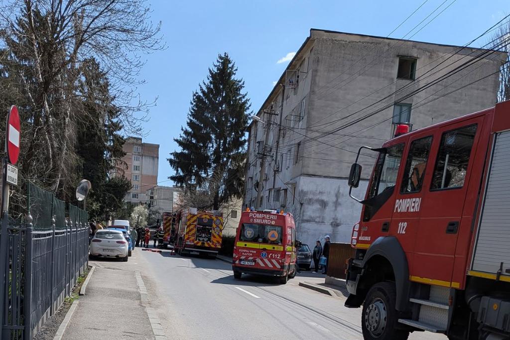 Alarmă pe Strada Ana Ipătescu din Câmpina