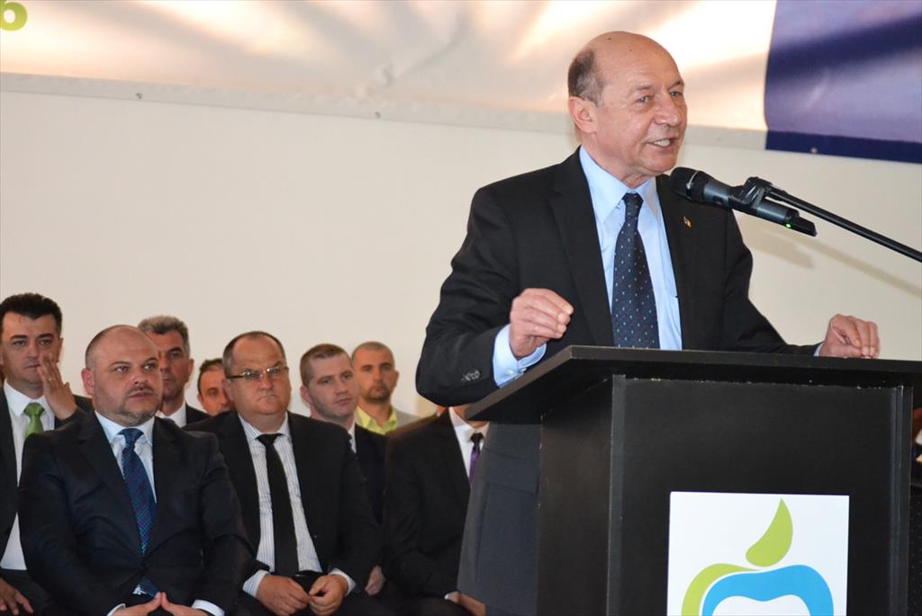 Traian Băsescu, prezent la lansarea candidaților PMP Prahova pentru alegerile locale