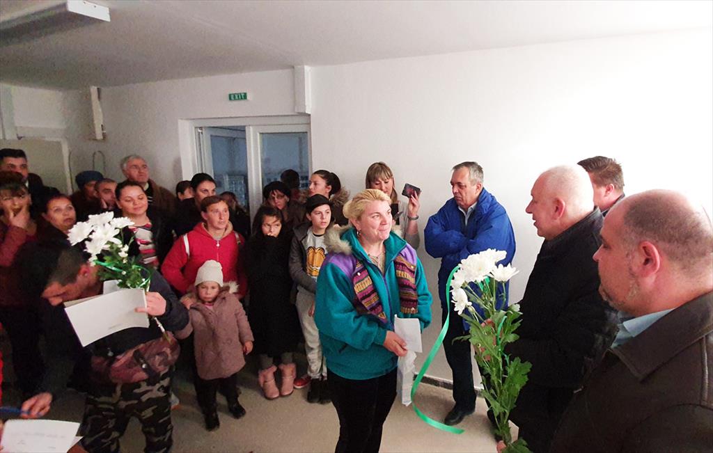 28 de familii au primit cheile noilor locuințe de la Căminul Energetic din Câmpina