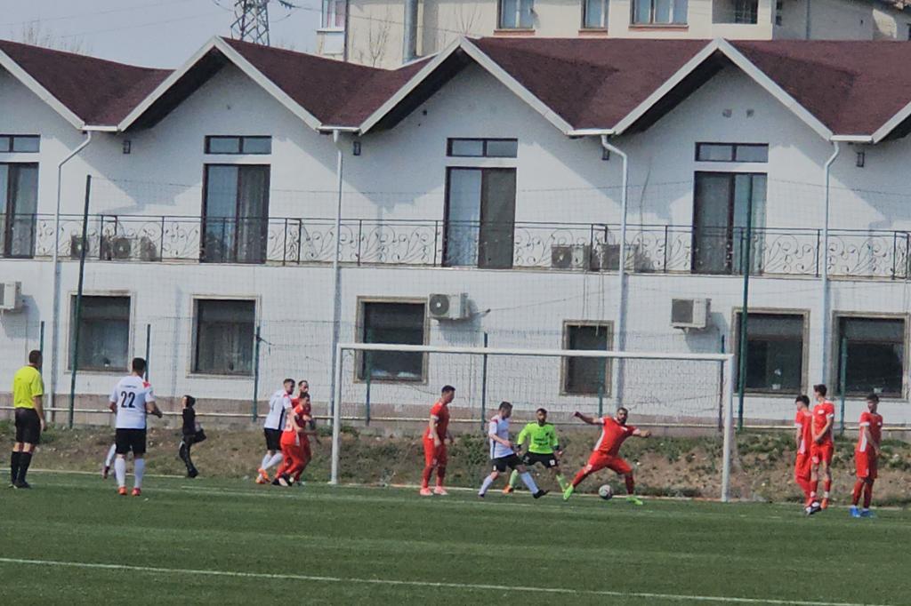 Competiții sportive în week-end