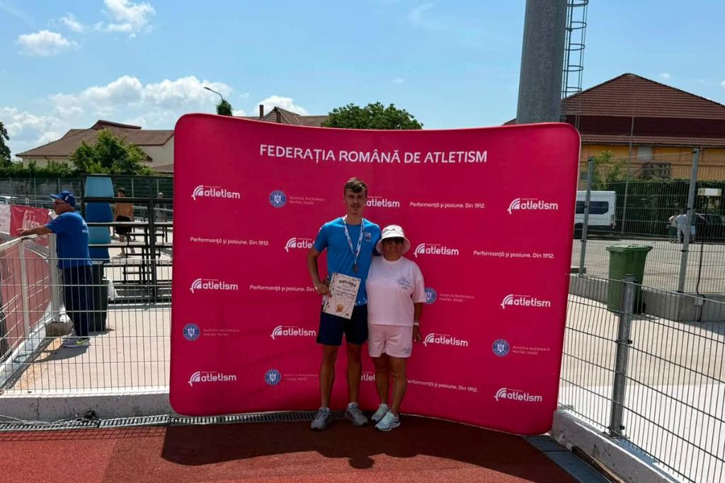 Doi sportivi și două medalii pentru CSS „Istrati” Câmpina la Naționalele de atletism sub 20 ani