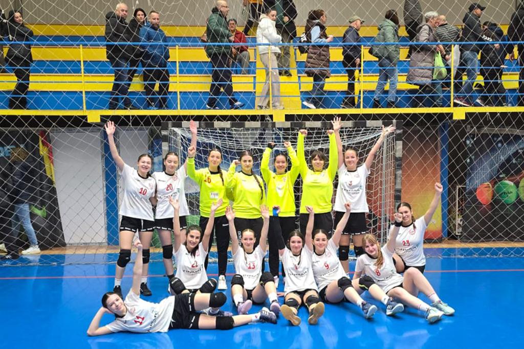Handbal feminin, juniori II. CS Județean Ploiești - CS Câmpina 14-26