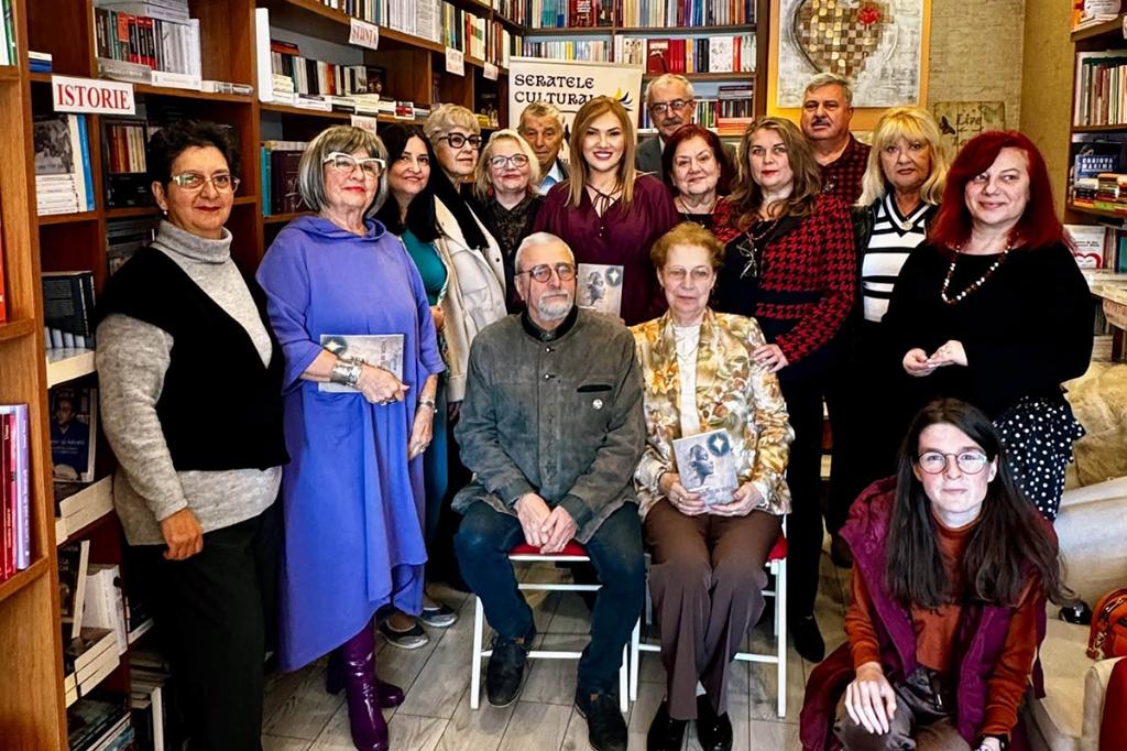 Matineu Elstar, un debut poetic și o amintire frumoasă