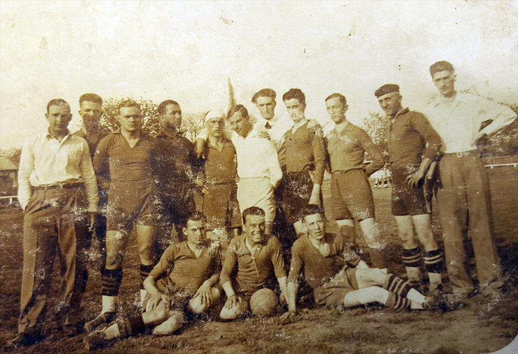 Amintiri din Câmpina de altădată - echipa de fotbal Venus, în anul 1931