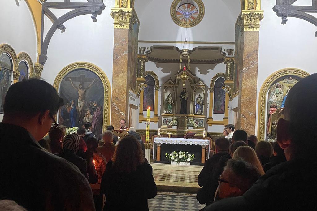 Catolicii din Câmpina și din întreaga lume sărbătoresc Învierea Domnului