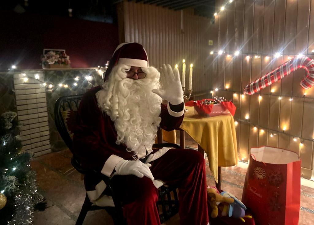 Moșul vă așteaptă la Târgul de Crăciun al Copiilor. Și astăzi, duminică, la Casa Tineretului din Câmpina