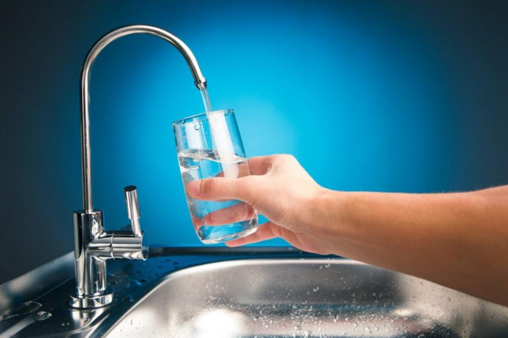 DSP a emis aviz favorabil: la Câmpina, apa este potabilă!