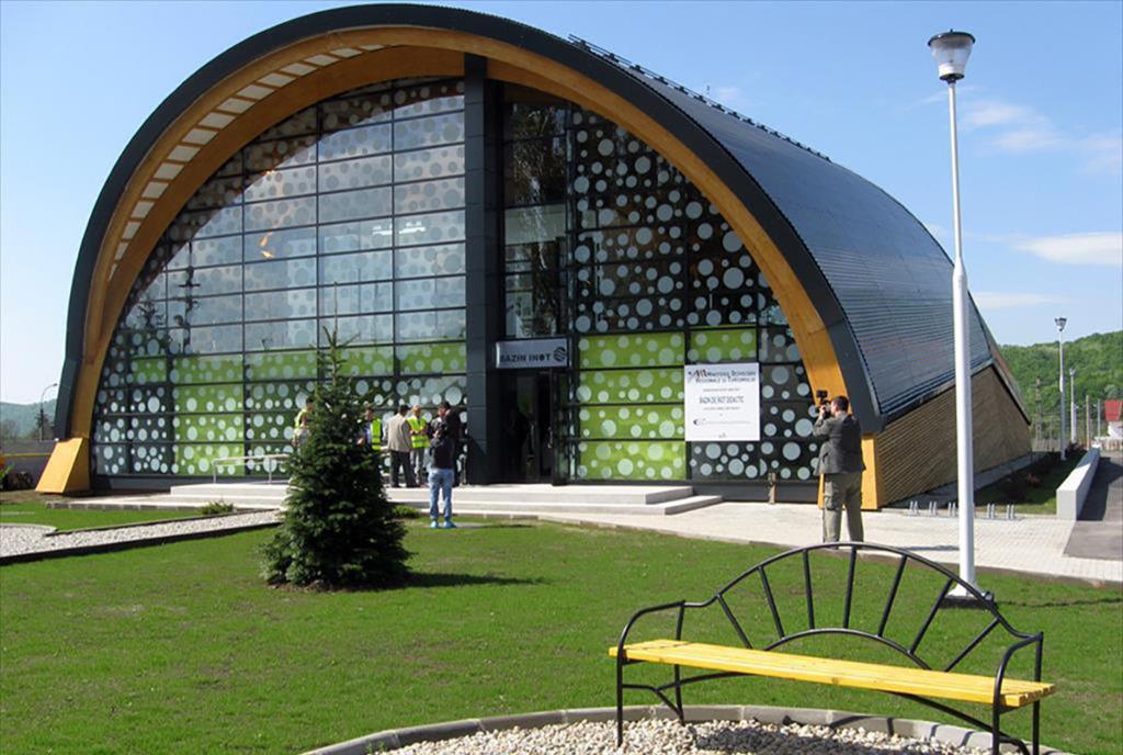 Bazinul de înot din Câmpina va fi închis în perioada 7-13 septembrie 2026