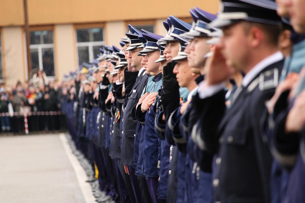 Criza apei a dus la amânarea ceremoniilor de absolvire în școlile de poliție