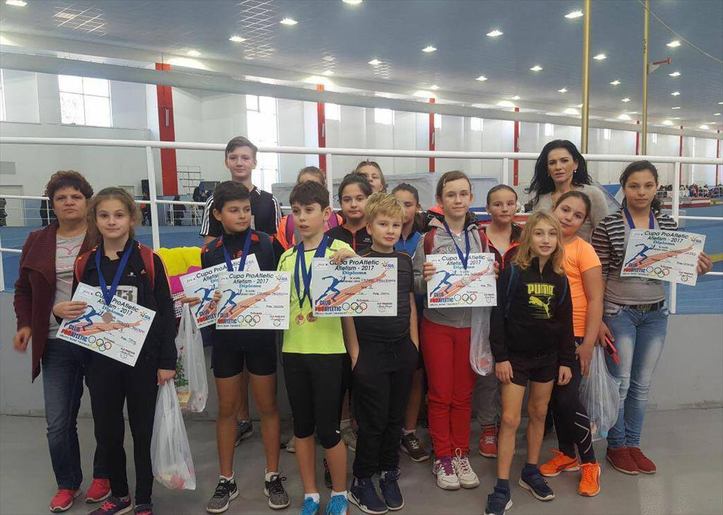 Copiii de la CSS Constantin Istrati Câmpina, de 13 ori pe podium, în două competiţii